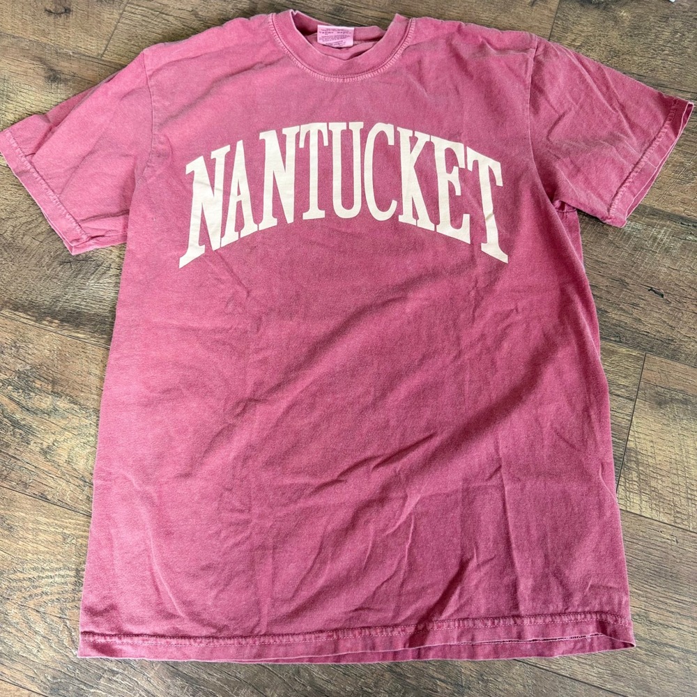 Nantucket T-Shirt Womens Medium Nantucket Red Comfort Colors